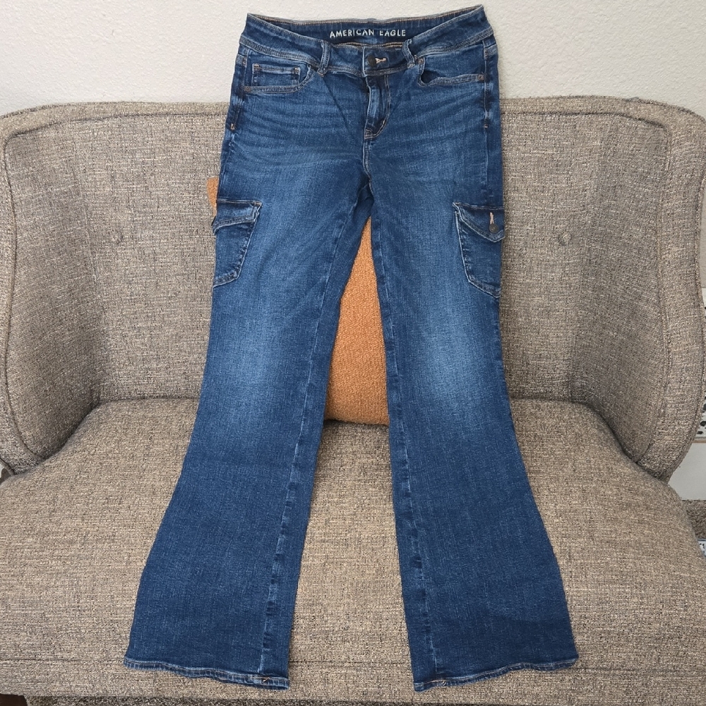 American Eagle Outfitters Women's Flare Blue Jeans